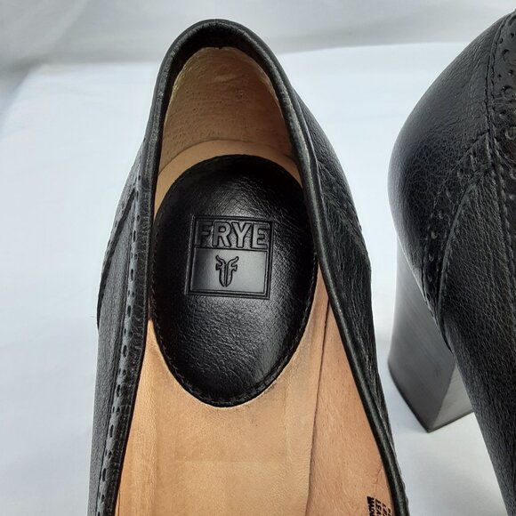 FRYE Naiya Kiltie Moc Black Leather Heels Size 11M - Picture 10 of 11
